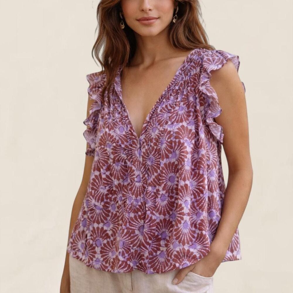 Xirena Bex Boho Romantic Feminine Ruffle Moonshell Print Top | Size L